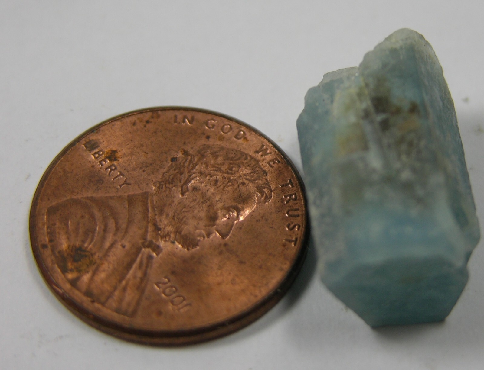 16.00ct Vietnam 100% Natural Rough Aquamarine Crystal Stick Specimen 3.20g 19mm