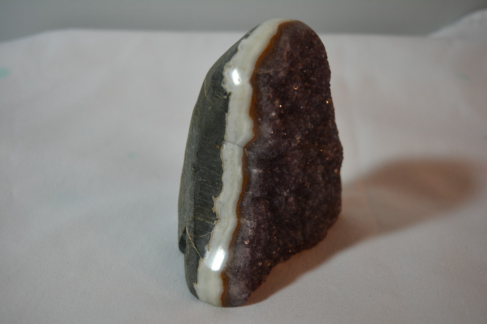 LARGE Amethyst Cut Base Cluster Crystal Quartz Geode 1lb. 12oz. 4.5″ tall