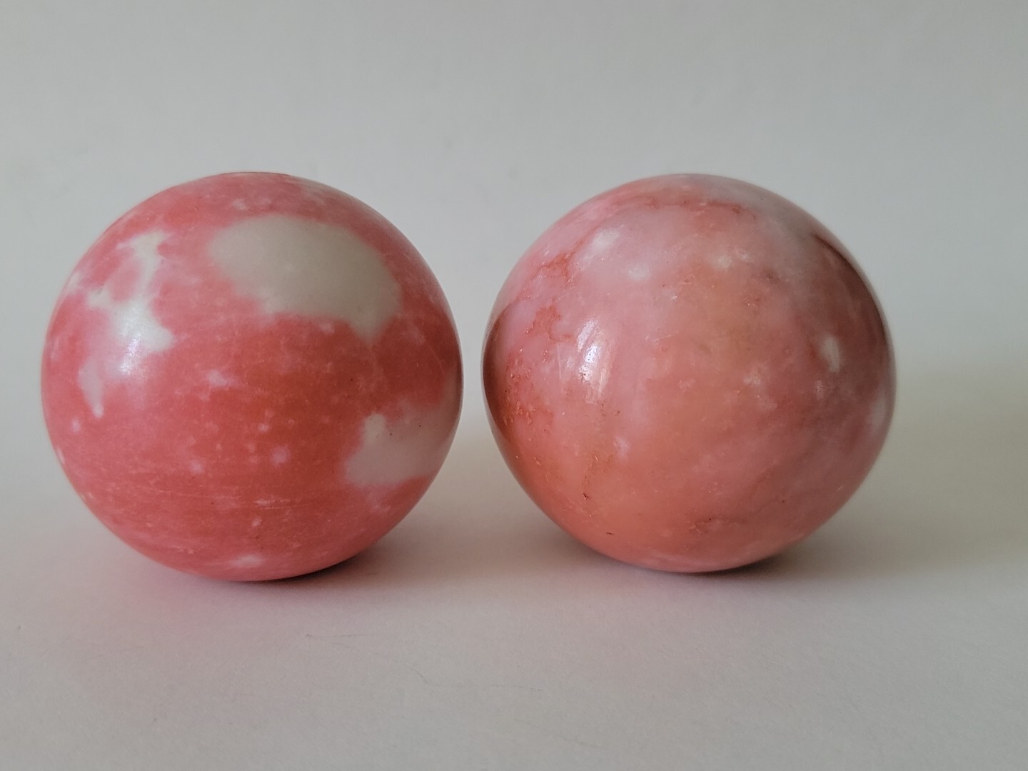 2 Vintage Pink Opal Alabaster Quartz Marble Stone Sphere Ball Orbs 2 3/8″