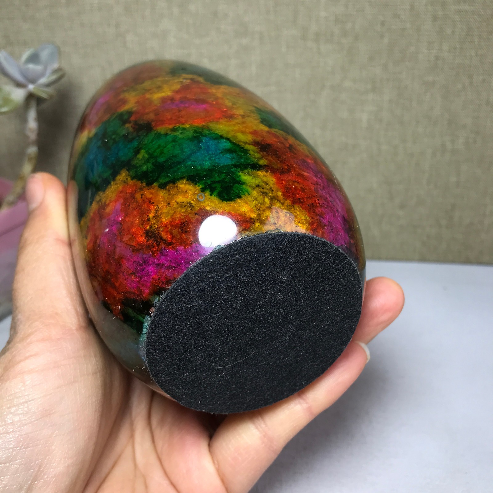 Natural “Seven Colors Jade” vase specimen -Taiwan China 1140g 129mm A2928