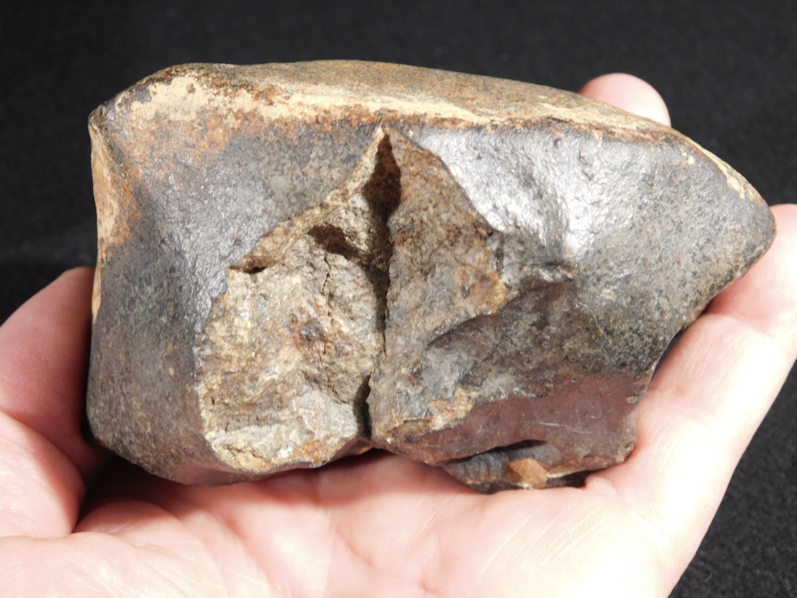 Big! N.W.A 869 Stony METEORITE with Dark Fusion Crust and DEEP REGMAGLYPTS 880gr
