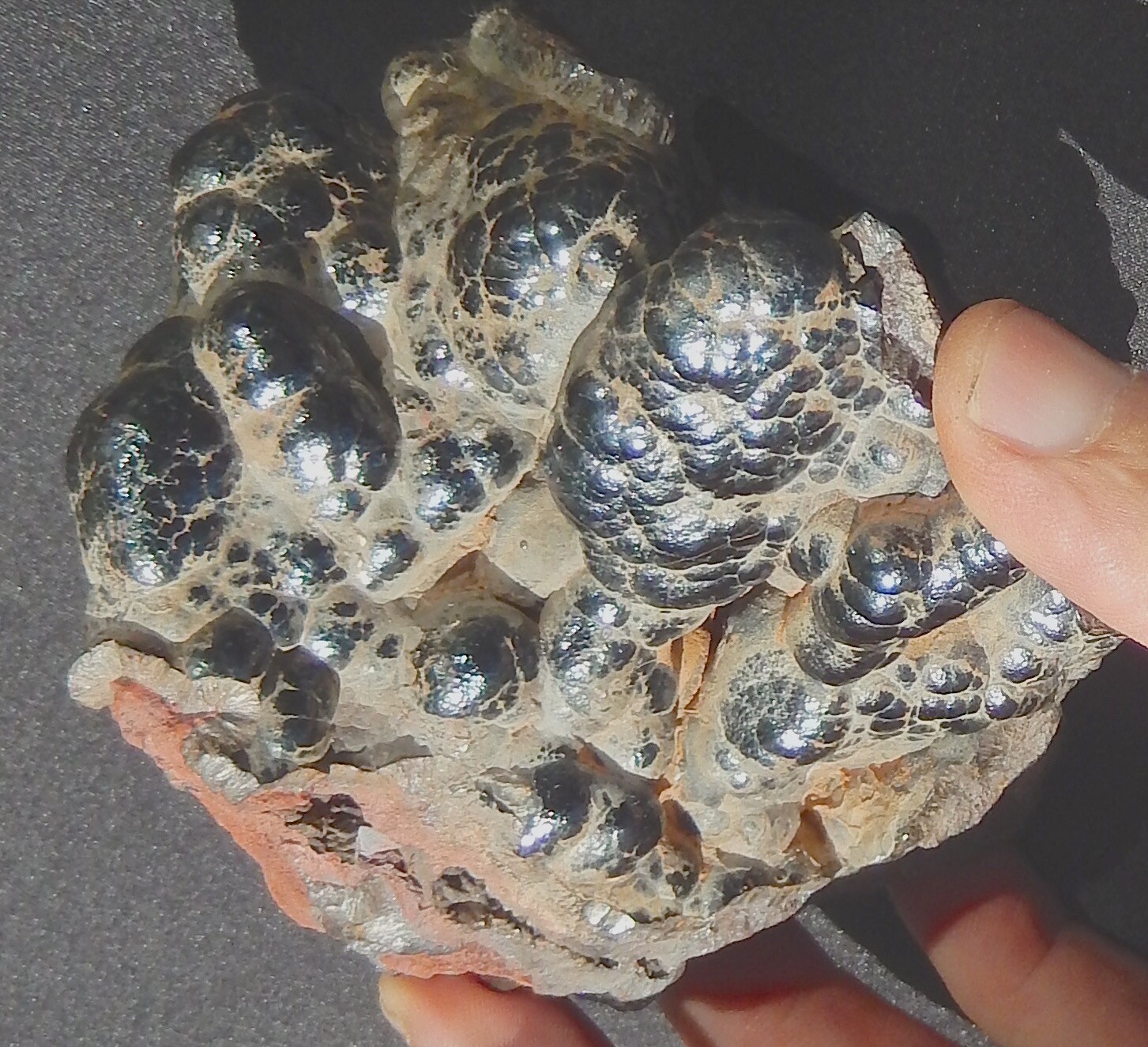 HEMATITE KIDNEY ORE FINE GRADE NATURAL BOTRYOIDAL SPECIMEN 1.26 LBS-572 GRAMS