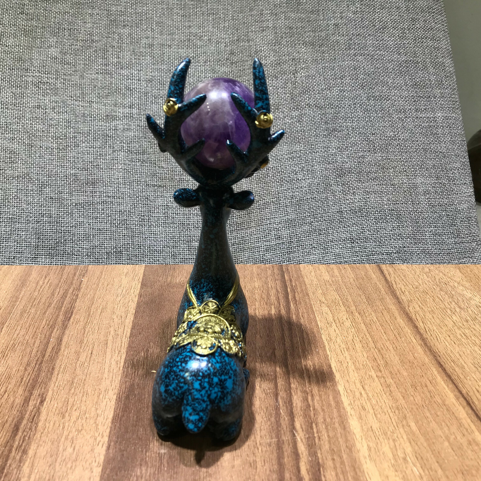 1pcs natural dreamy amethyst quartz magic Sphere crystal ball healing deer Base