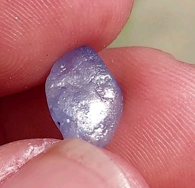 GORGEOUS CATS EYE SAPPHIRE FROM SRI LANKA