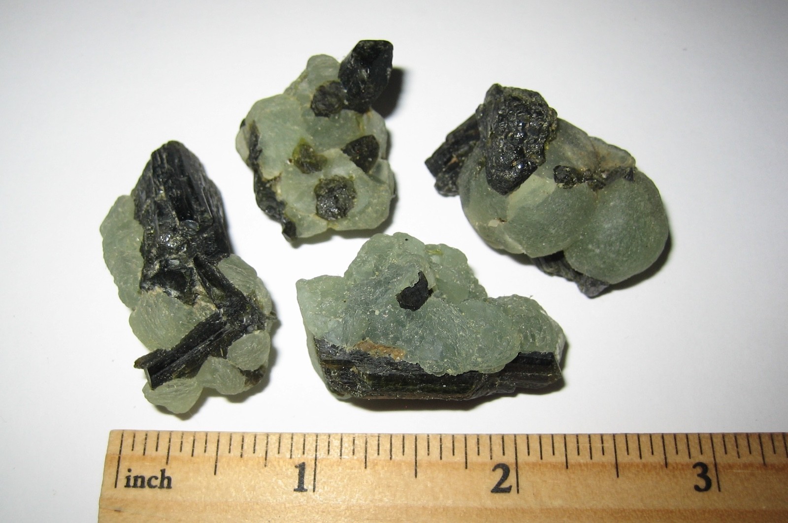 4 SMALL NATURAL 1″- 1.3″ PREHNITE & EPIDOTE CRYSTAL CLUSTERS FROM MALI 60.9grams