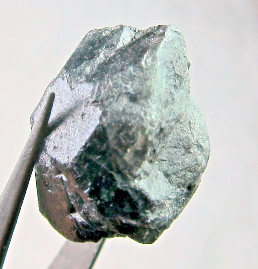 29.4 CT ALEXANDRITE NATURAL ROUGH COLECTOR’S CRYSTAL MINERAL GEM (G17)