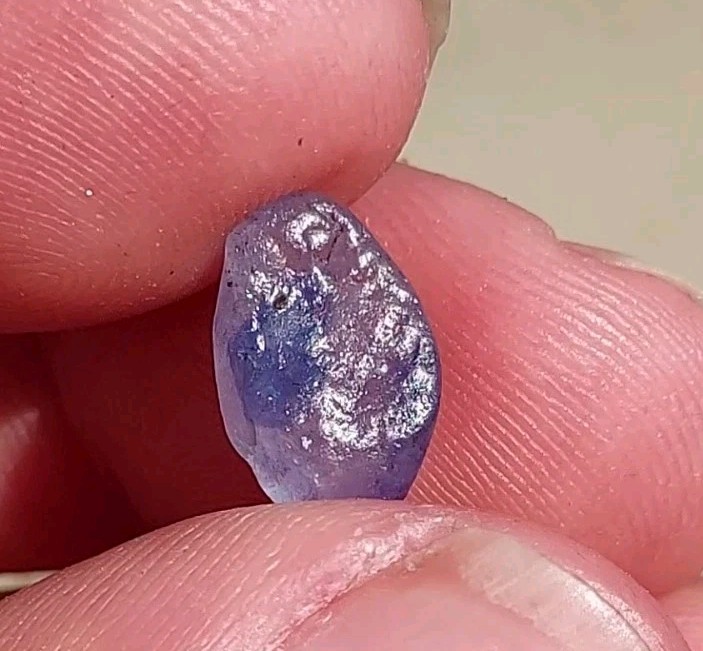 GORGEOUS CATS EYE SAPPHIRE FROM SRI LANKA