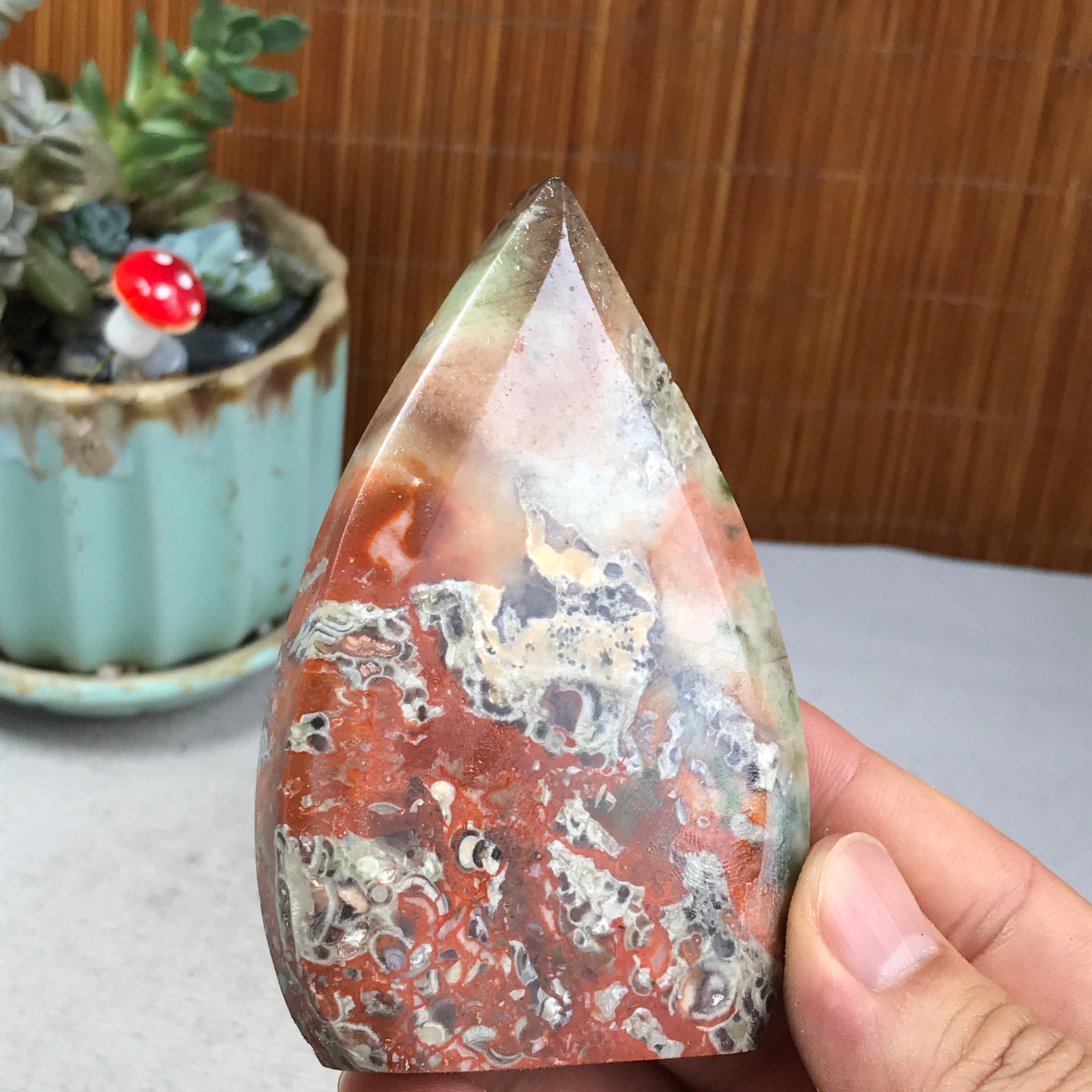 Natural money Mexico agate hand carve leaf Crystal Specimen free standing A6271