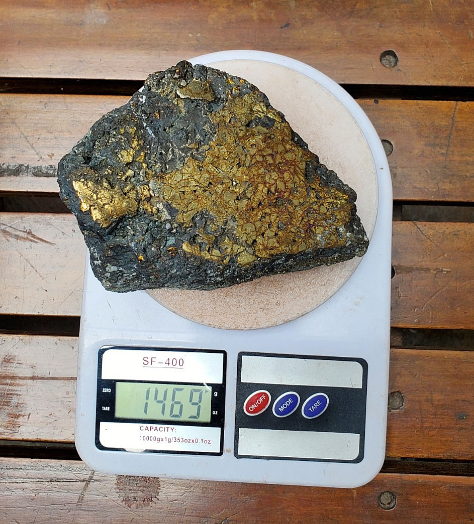1469G Top Raw Sphalarite ,Chalcopyrite Peacock Partly Polished Specimen