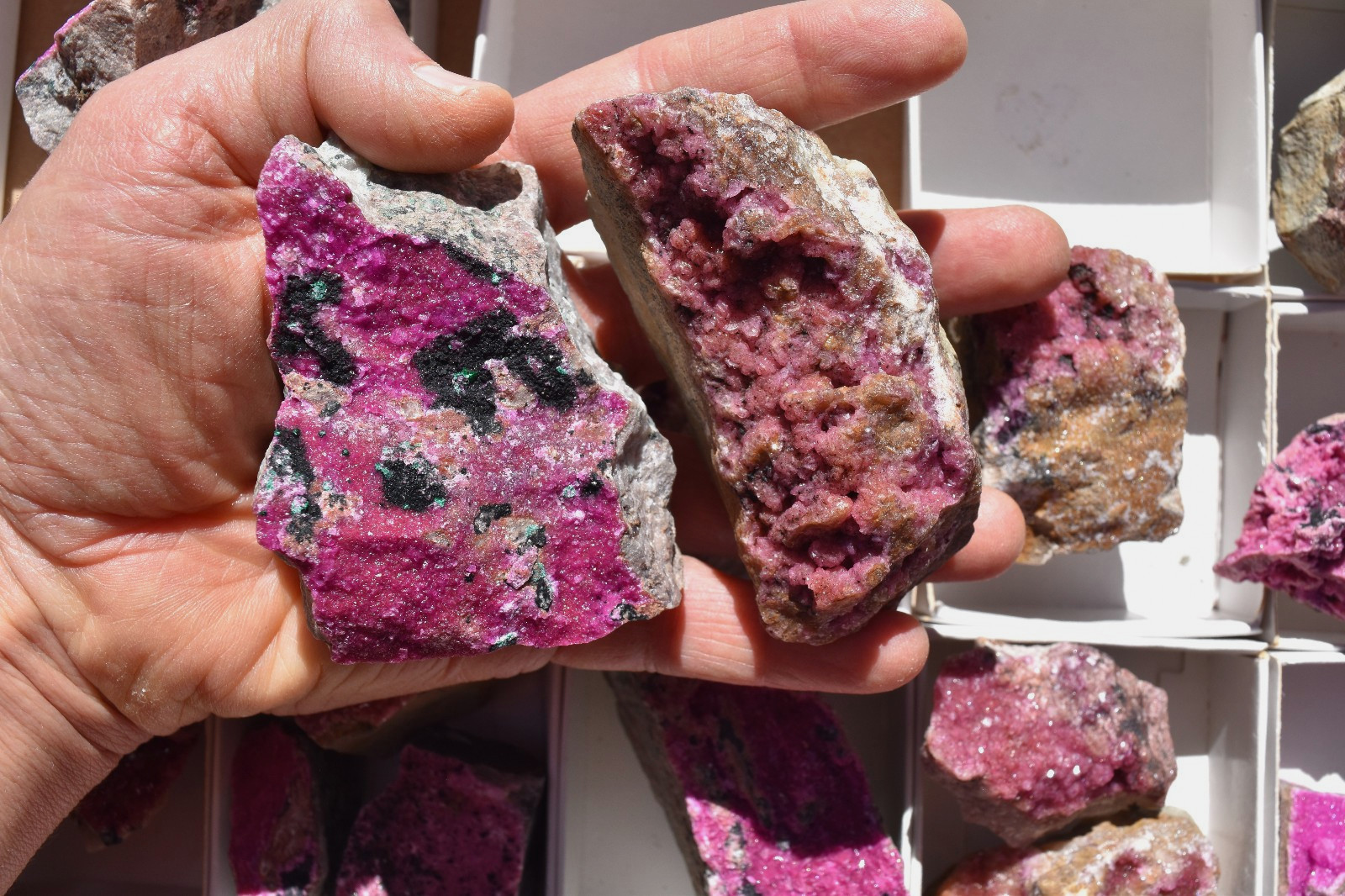 WHOLESALE Cobaltoan Calcite from Congo 3 kg 35 pieces # 5761
