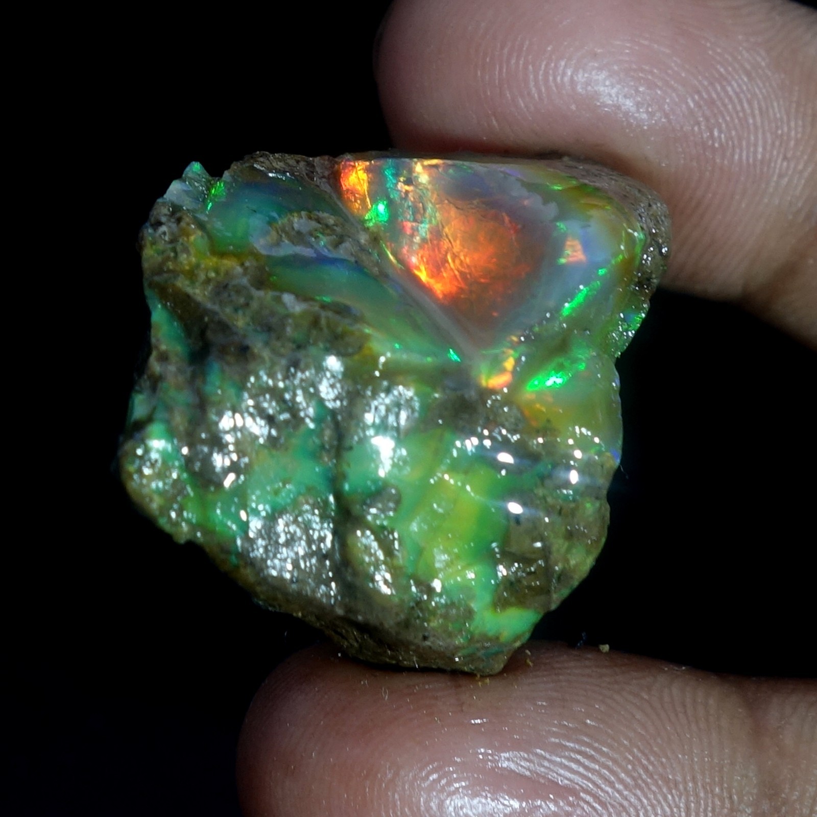 AA+ Ethiopian Oli Opal Rough Entreated Welo Opal Multi Fire Color Flash 64.40Cts