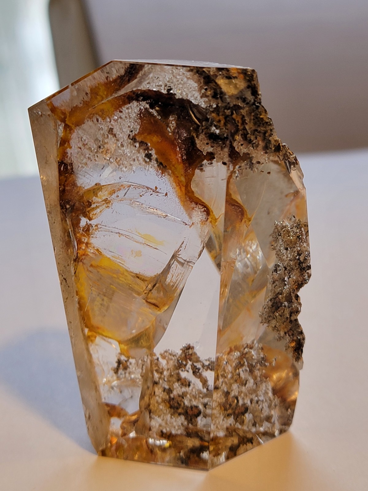 “Golden Healer” Garden Quartz with Large Rainbow and Amazing Clarity – US Seller