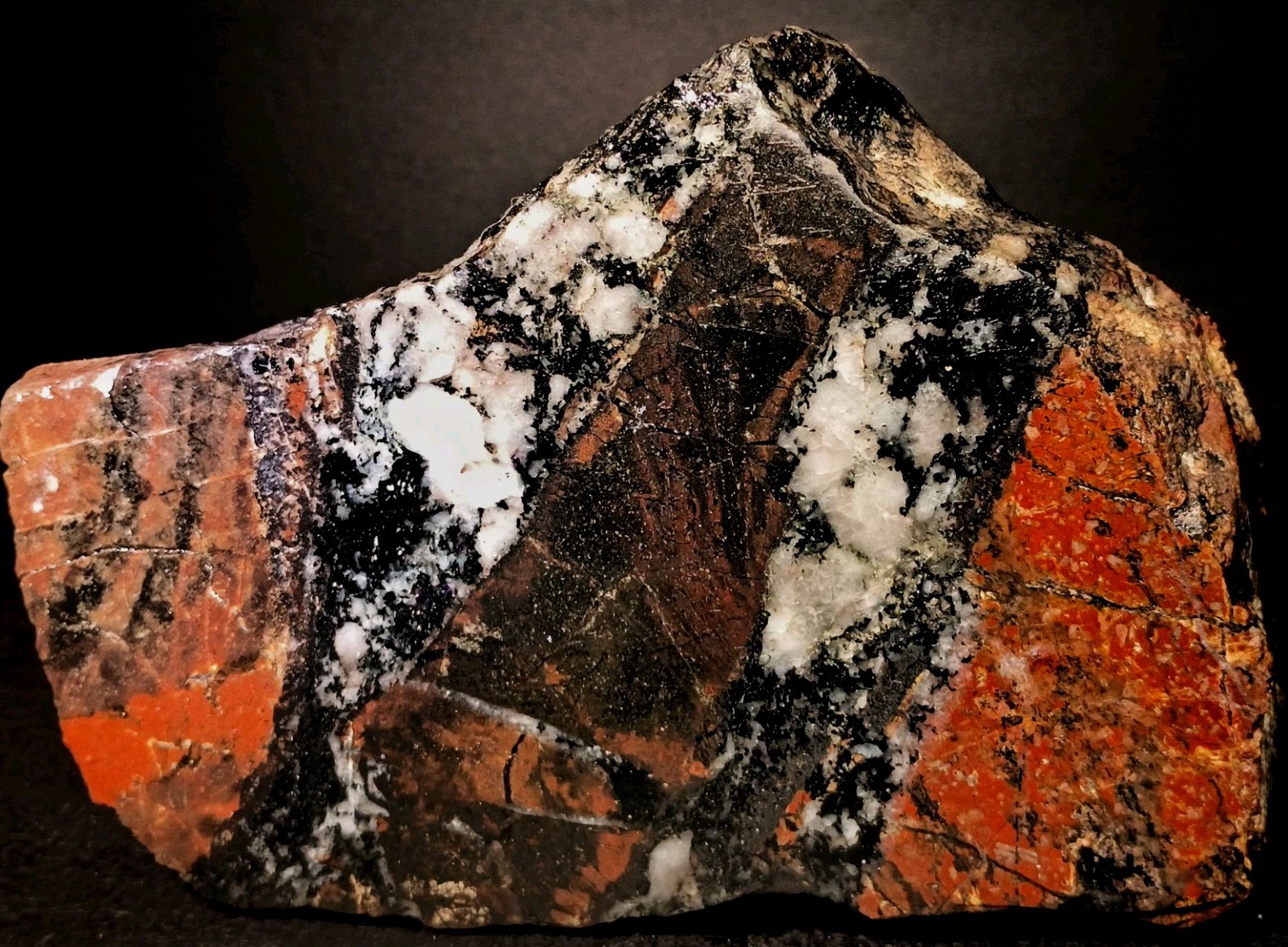 4lb 4.5oz Pilot Knob Jasper Fluorite Magnetite Ore Iron Co MO Polished