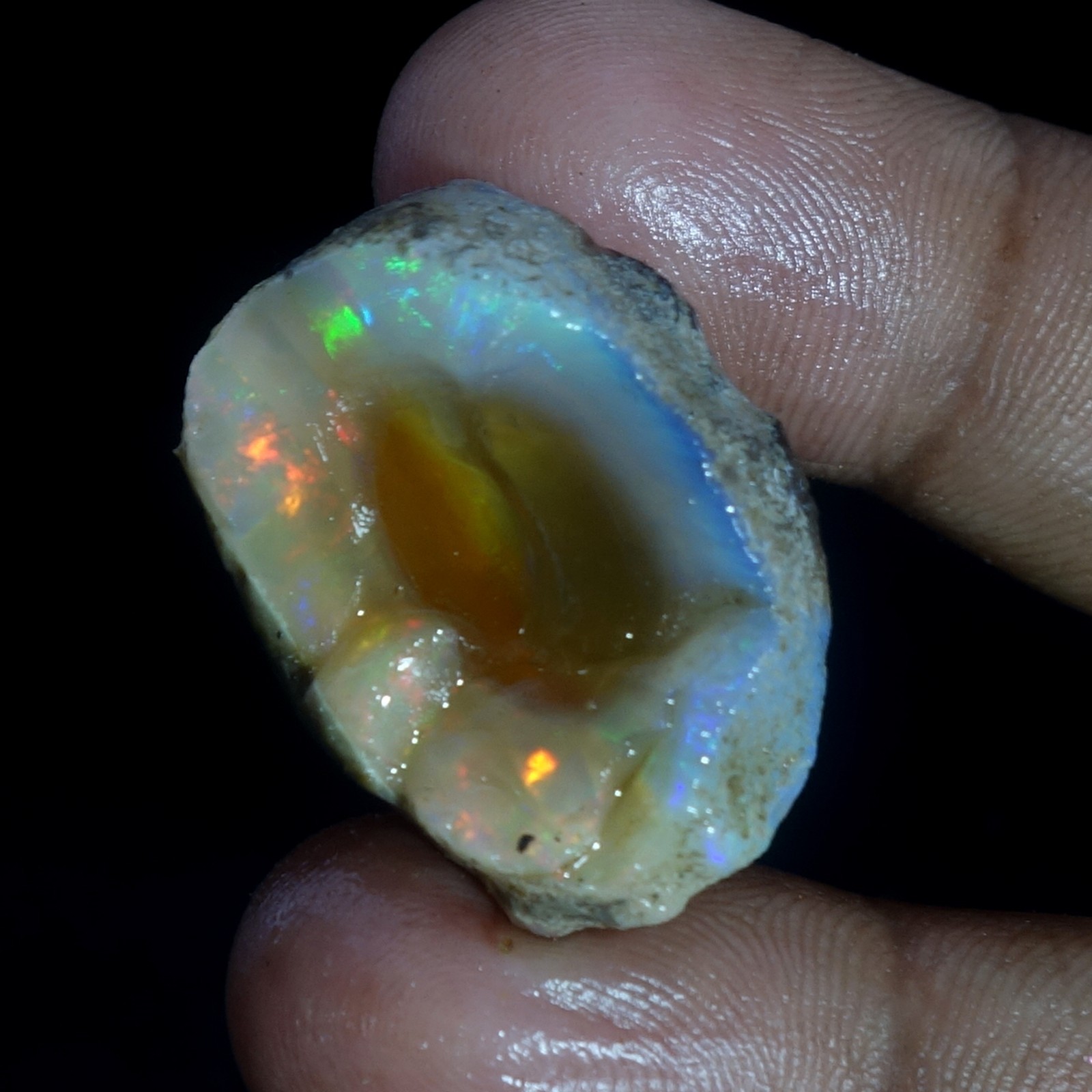 AA+ Ethiopian Oli Opal Rough Entreated Welo Opal Multi Fire Color Flash 56.20Cts