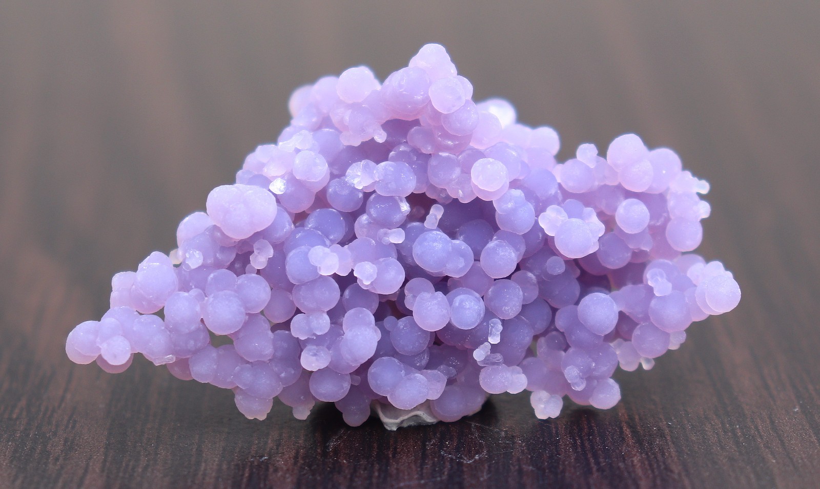 Grape Agate From Indonesia Satiny Purple Color WOW 5.2 cms (: