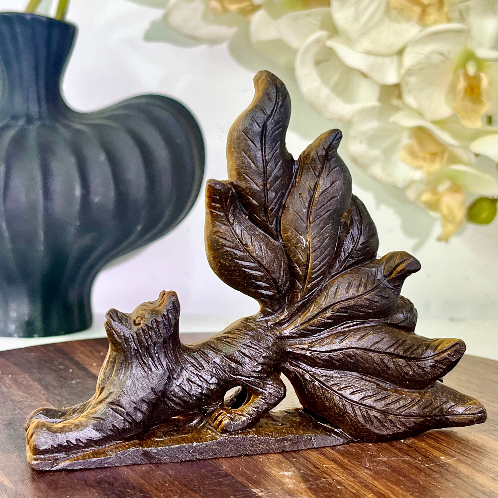 320G Natural tiger eye stone products, handmade carved and polished spiritual j