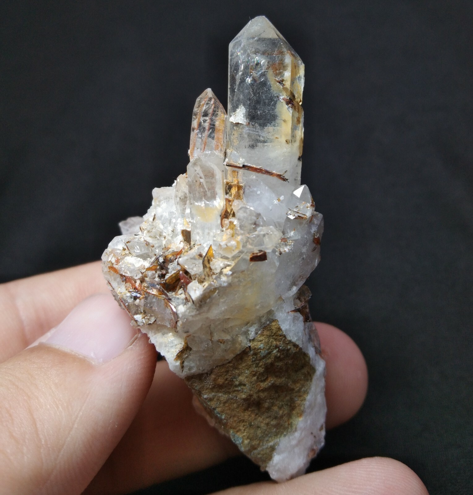 Brookite included quartz culture from Balochestan Pakistan