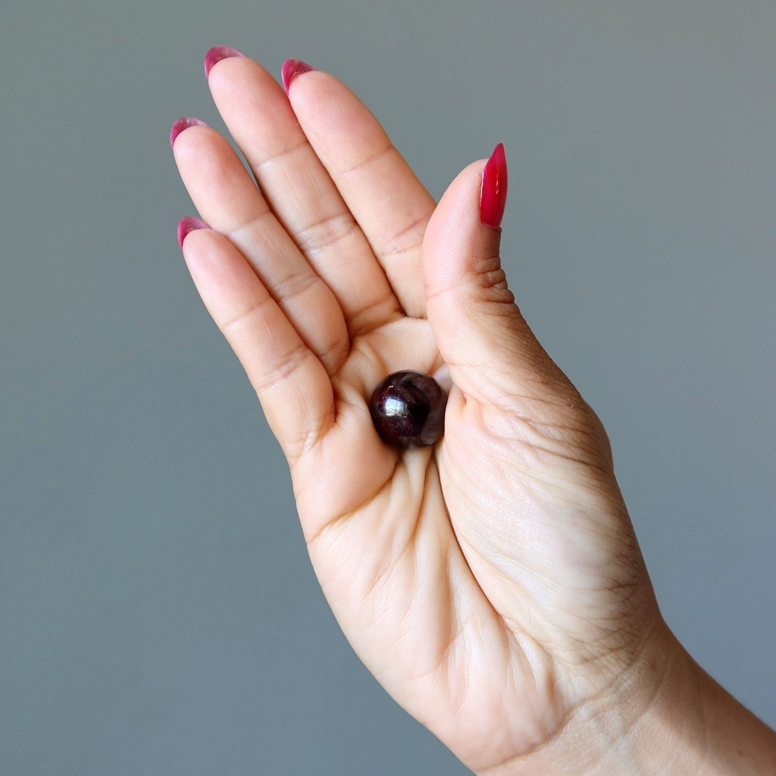 Garnet Sphere Deep Red Wine Mini Marble Crystal Ball Untreated Portable 16mm