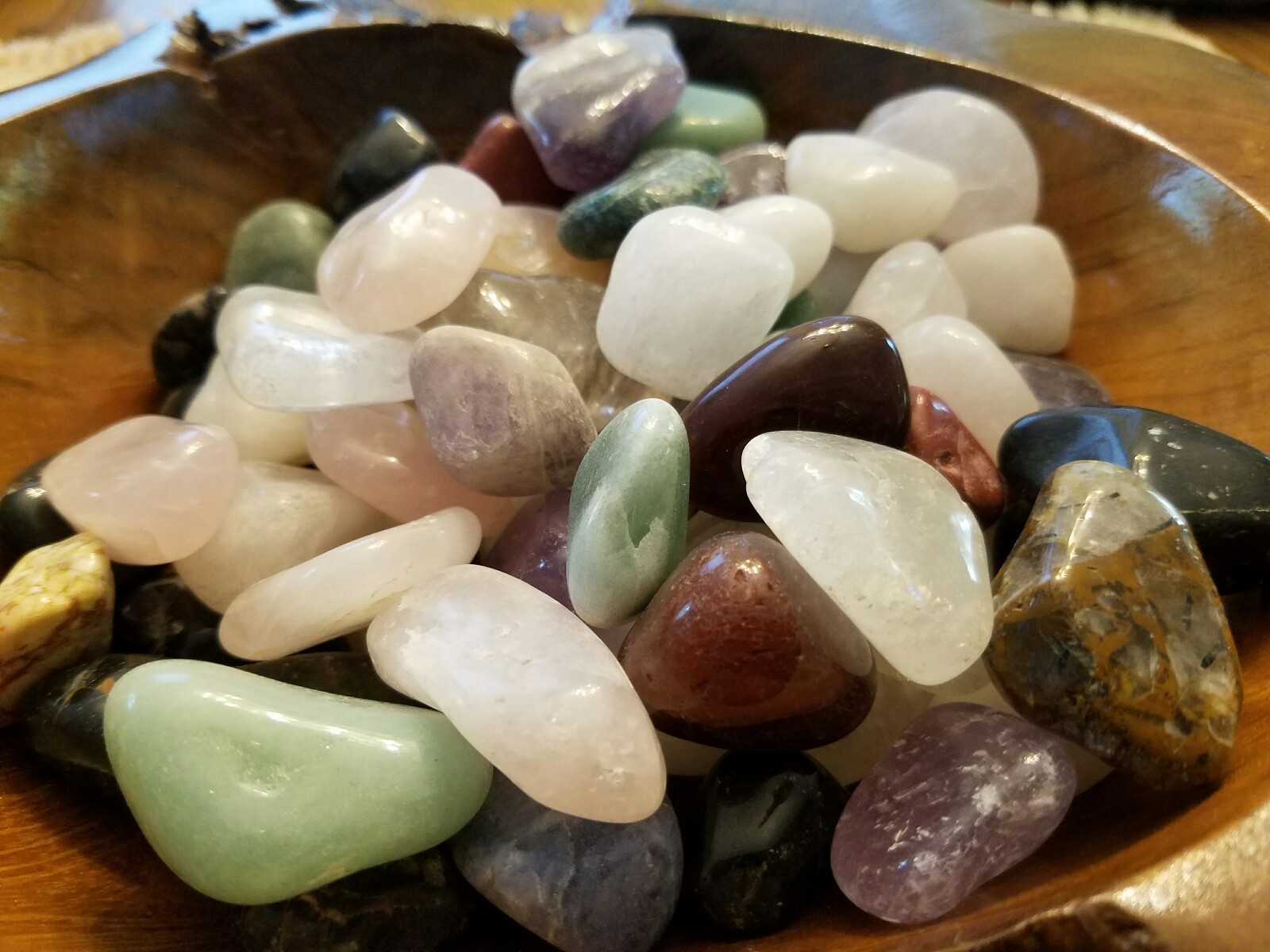 1/2 lb Tumbled Natural Assorted Large Gemstone Mix 15-25 Stones Rock Specimens