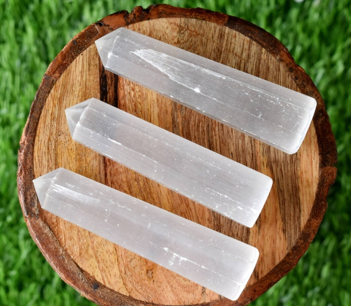 2025HOT! Natural Selenite Wand Crystal Point Stone Quartz Home Decor Gift