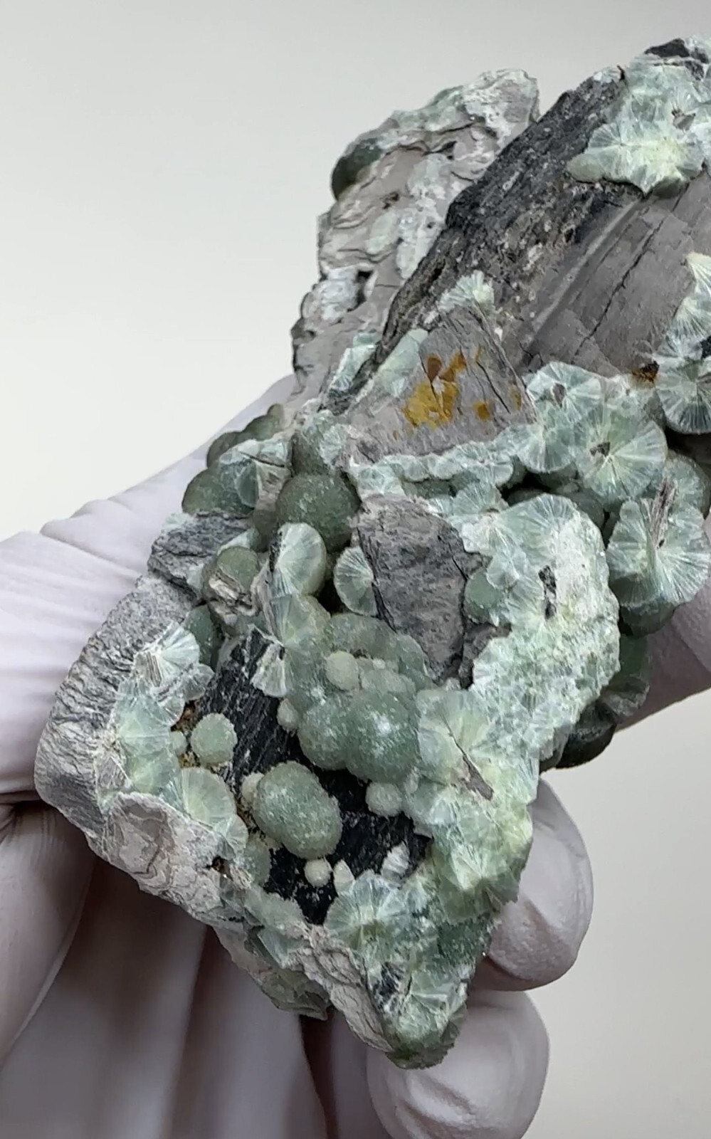 Top Quality___Beautiful Large RARE GREEN Wavellite Specimen from Arkansas