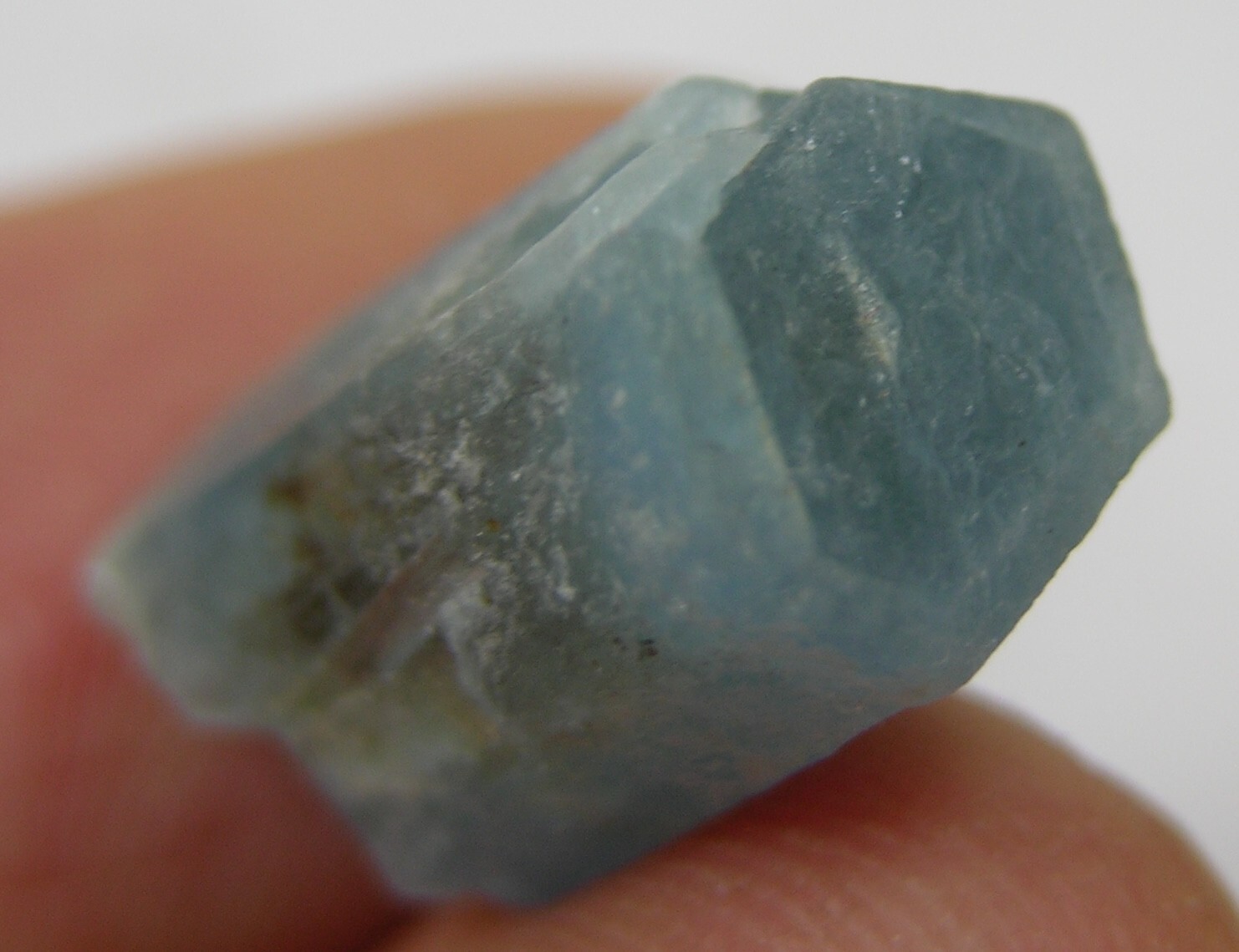 16.00ct Vietnam 100% Natural Rough Aquamarine Crystal Stick Specimen 3.20g 19mm