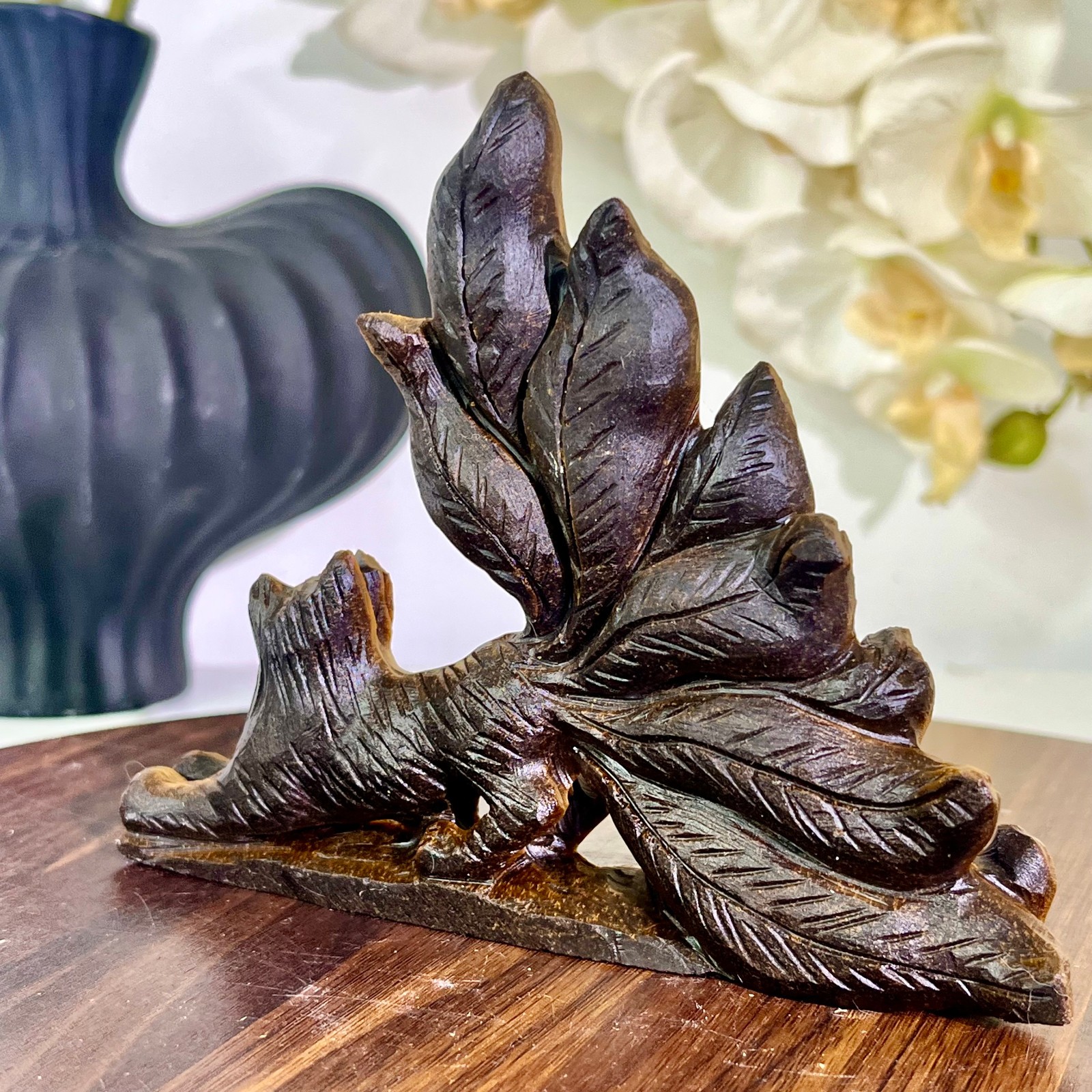 320G Natural tiger eye stone products, handmade carved and polished spiritual j