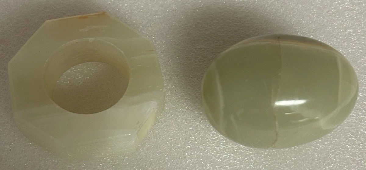 Polished Green Onyx Egg & Stand Gemstone Paperweight VTG