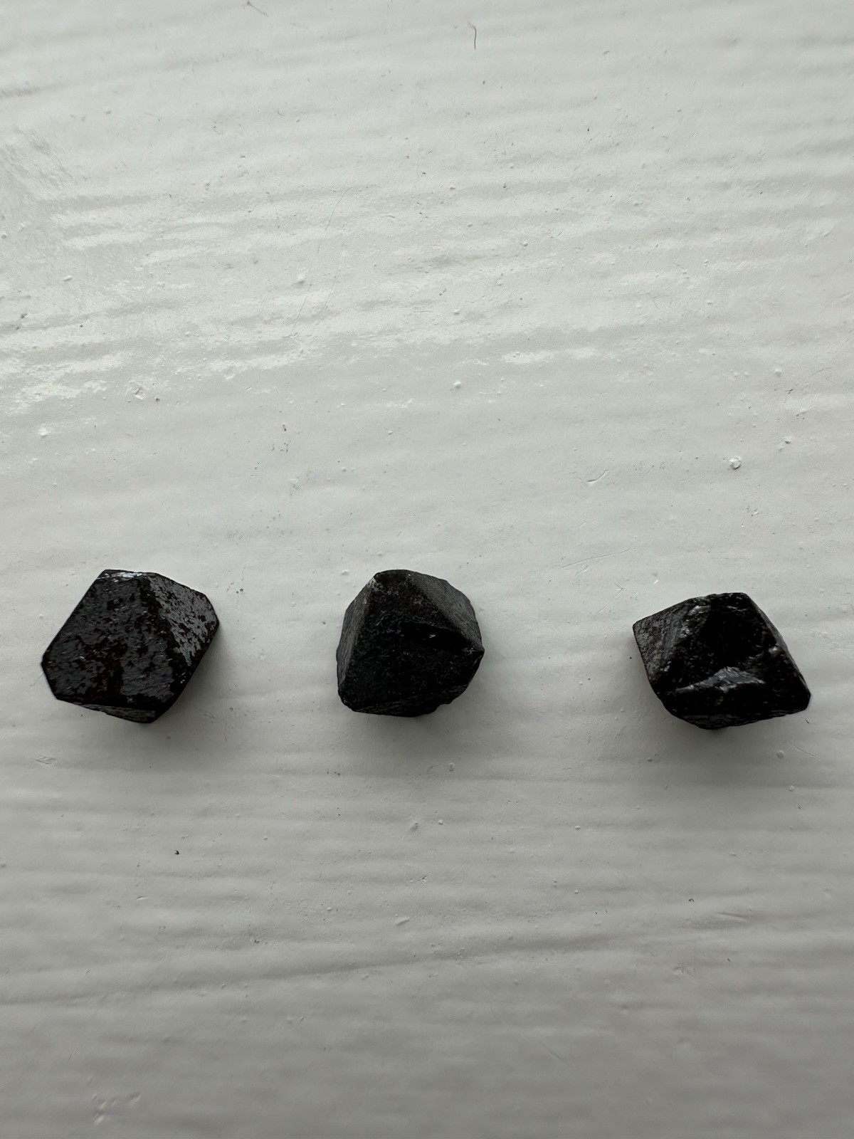 Magnetite crystal lot from Afghanistan (See Description)