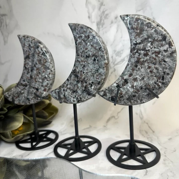 Large Natural Yooperlite Crescent Moon UV Reactive Fire Stone Healing Home Decor