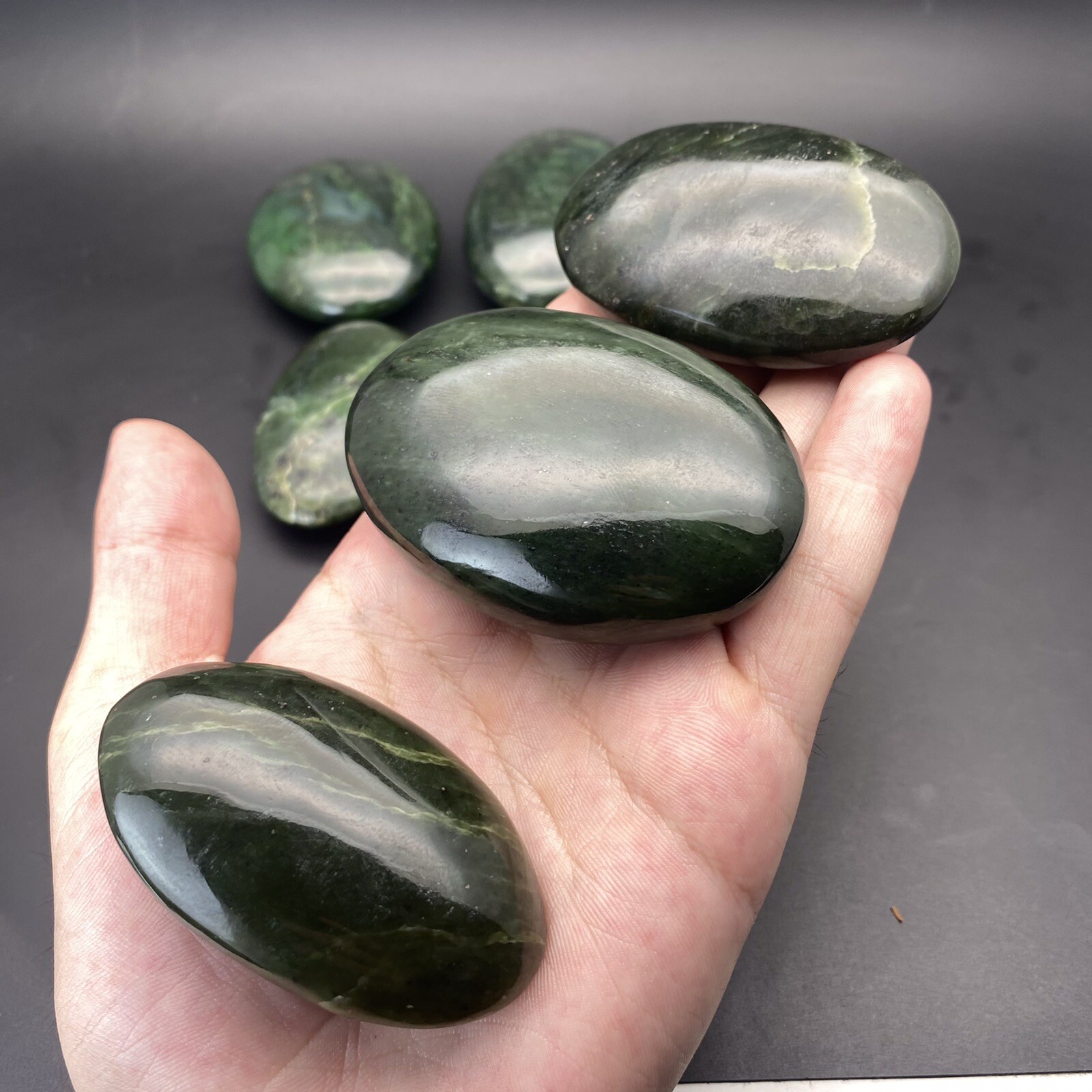 1-kg Nephrite Jade Palm Stones Massager Natural Healing Crystal [wholesale]