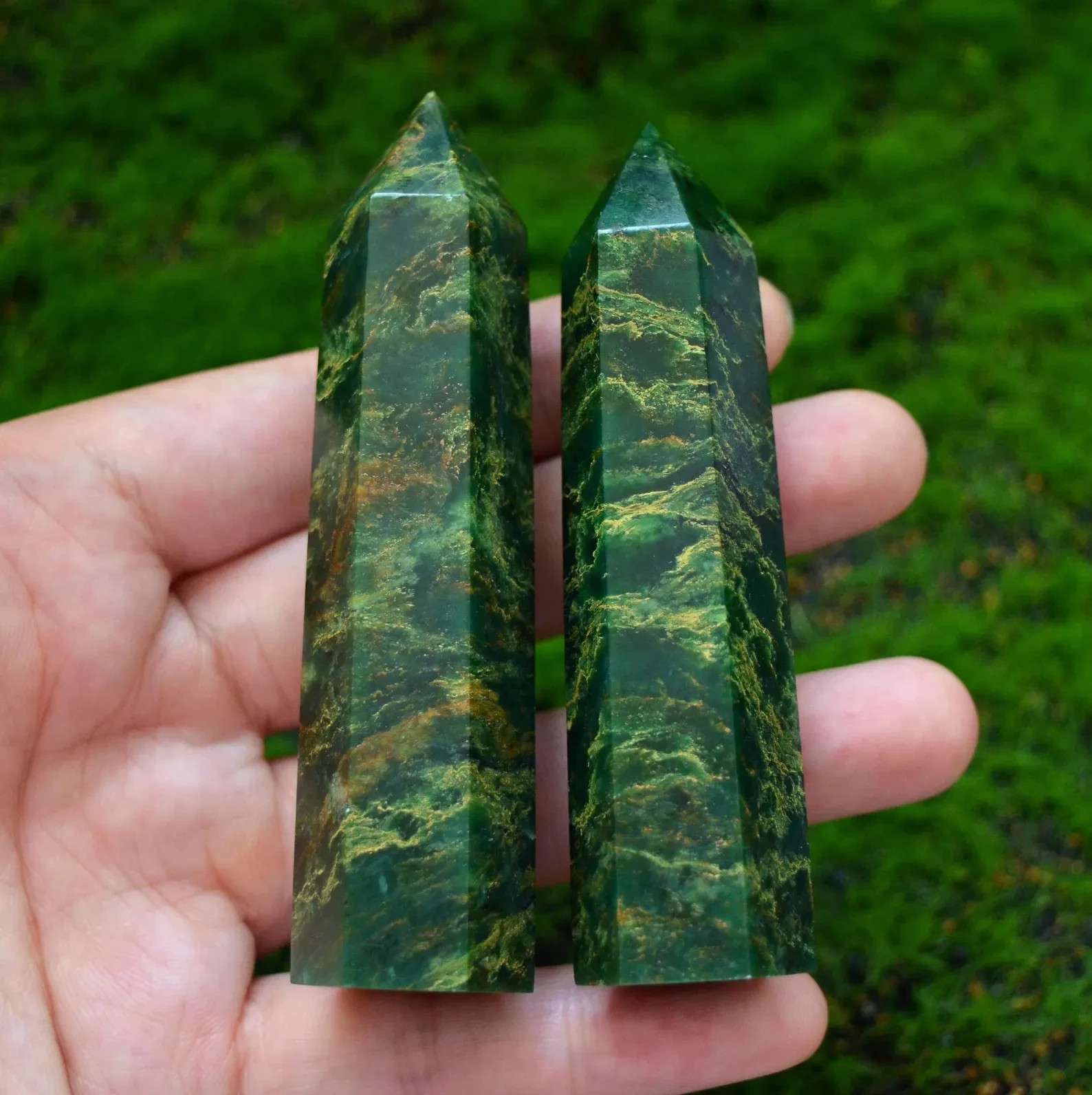 Natural Emerald Tower Point Meditation Obelisk Healing Crystal Mineral Specimen