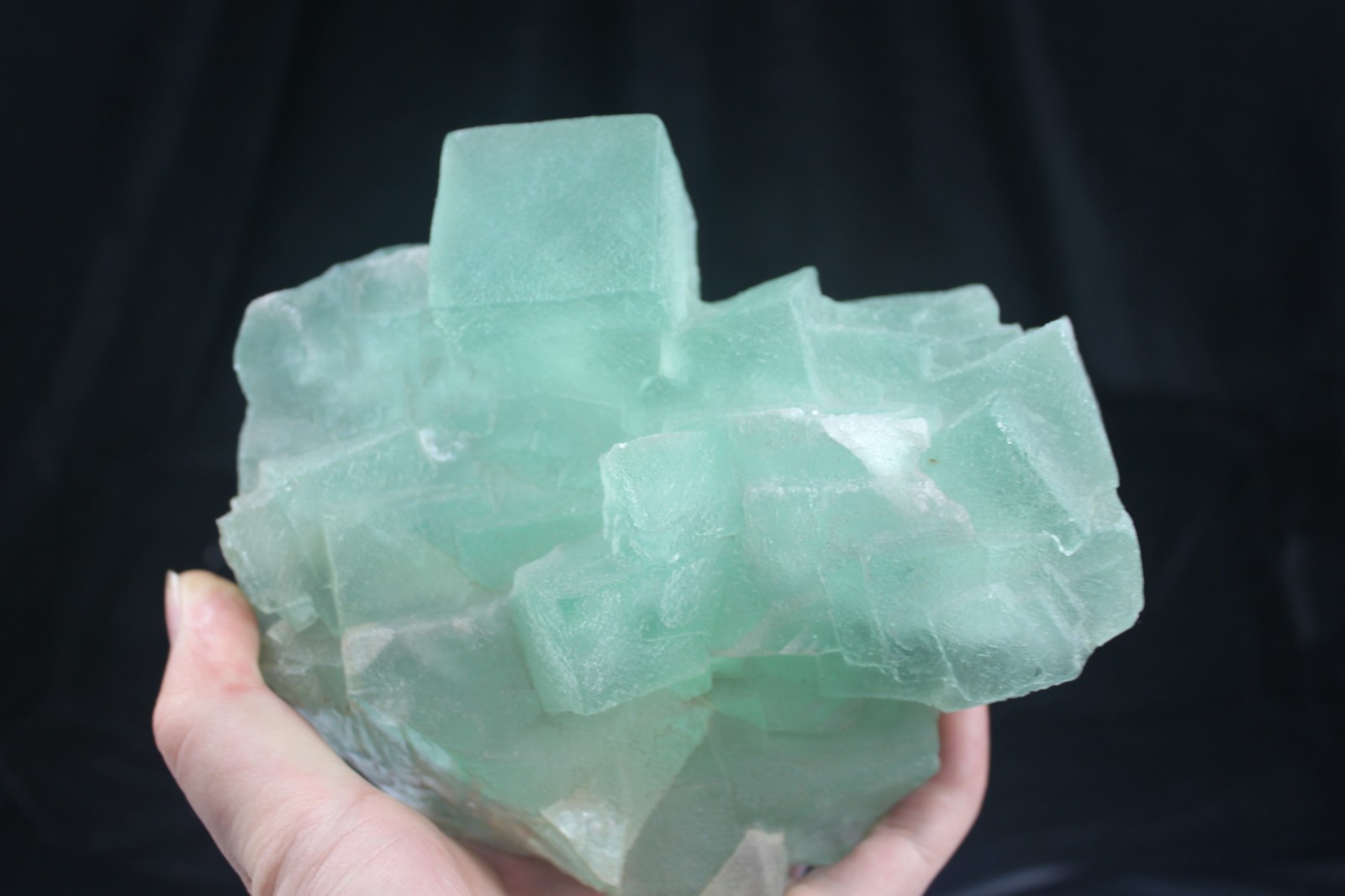 4lbs Big Museum Quality Green Fluorite Mineral Specimen