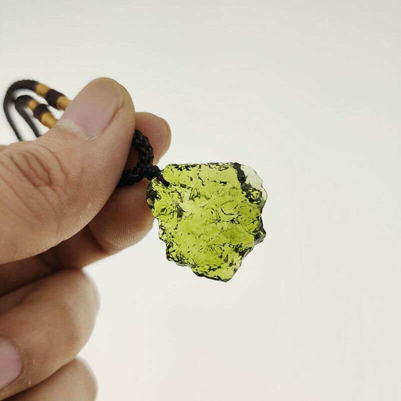 1-4PCS Rare Natural Crystal Green Gem Moldavite Meteorite Glass Necklace Pendant