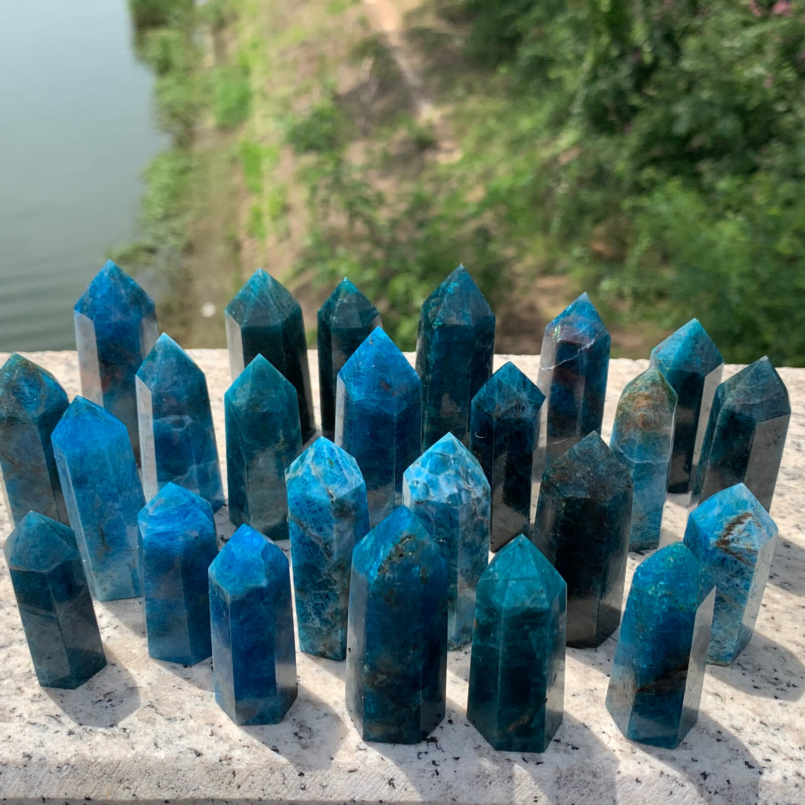 1LB natural apatite quartz obelisk crystal wand point healing random 40-70mm
