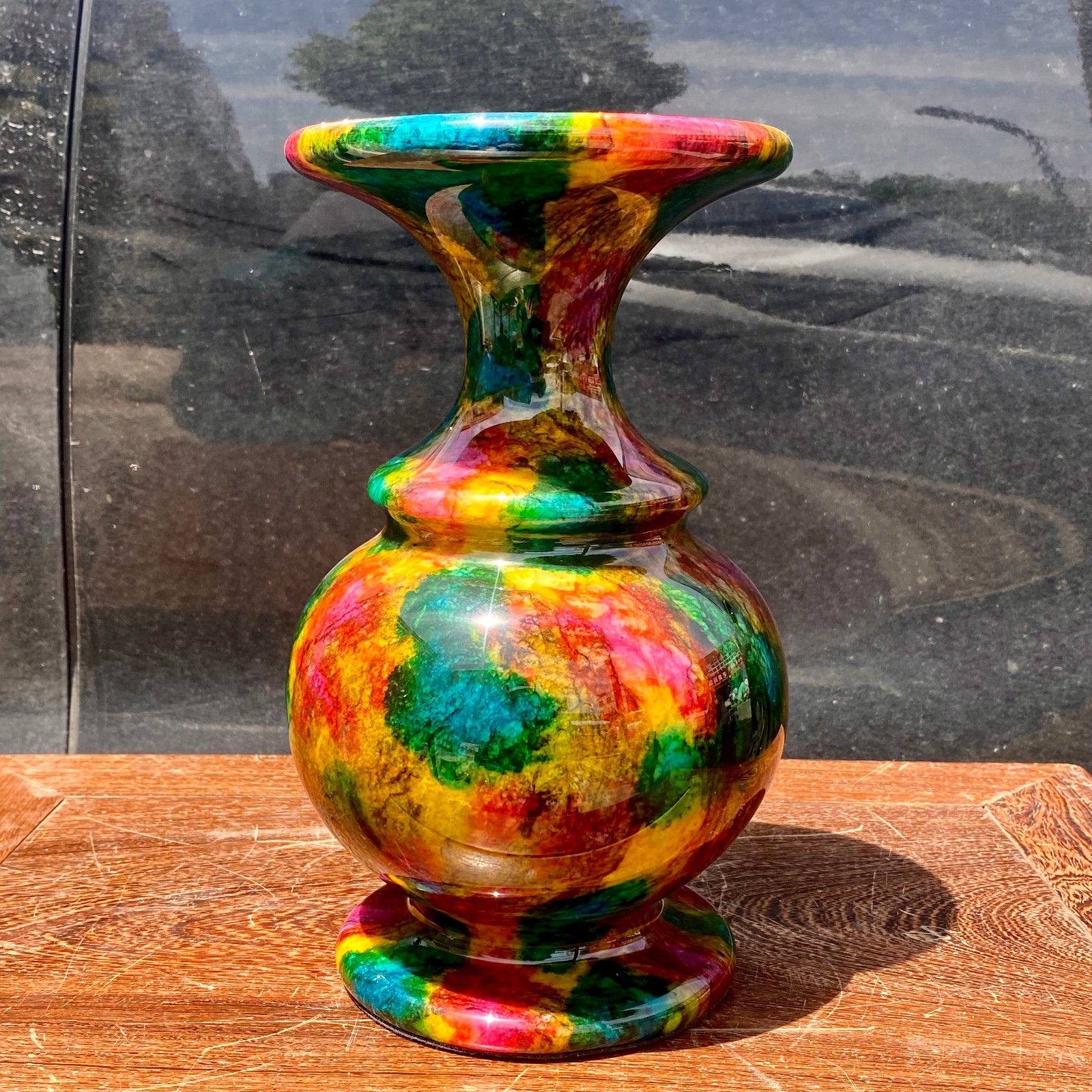 8..8LB A A Natural “Seven Colors Jade” vase specimen -Taiwan China mh633
