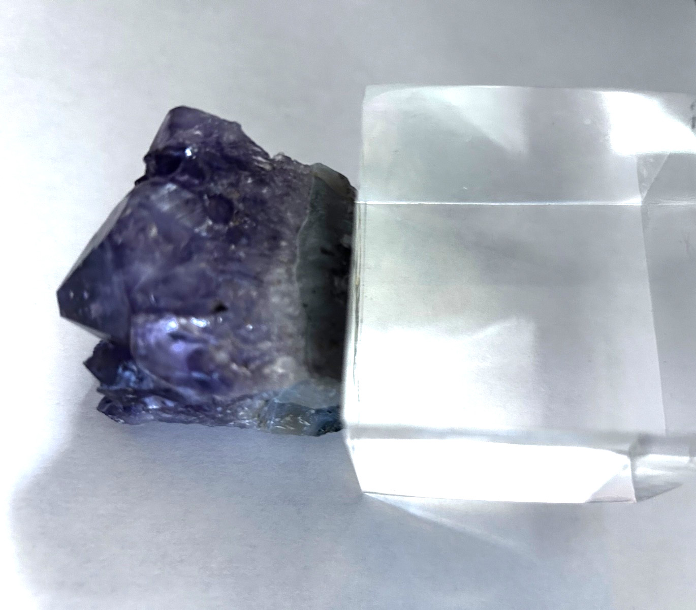 VINTAGE AMETHYST CLUSTER ON LUCITE STAND SIGNED J AX