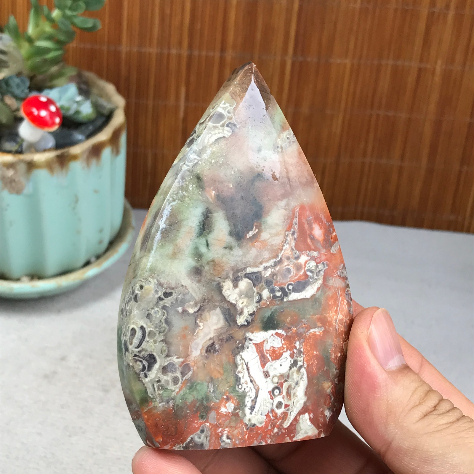 Natural money Mexico agate hand carve leaf Crystal Specimen free standing A6271