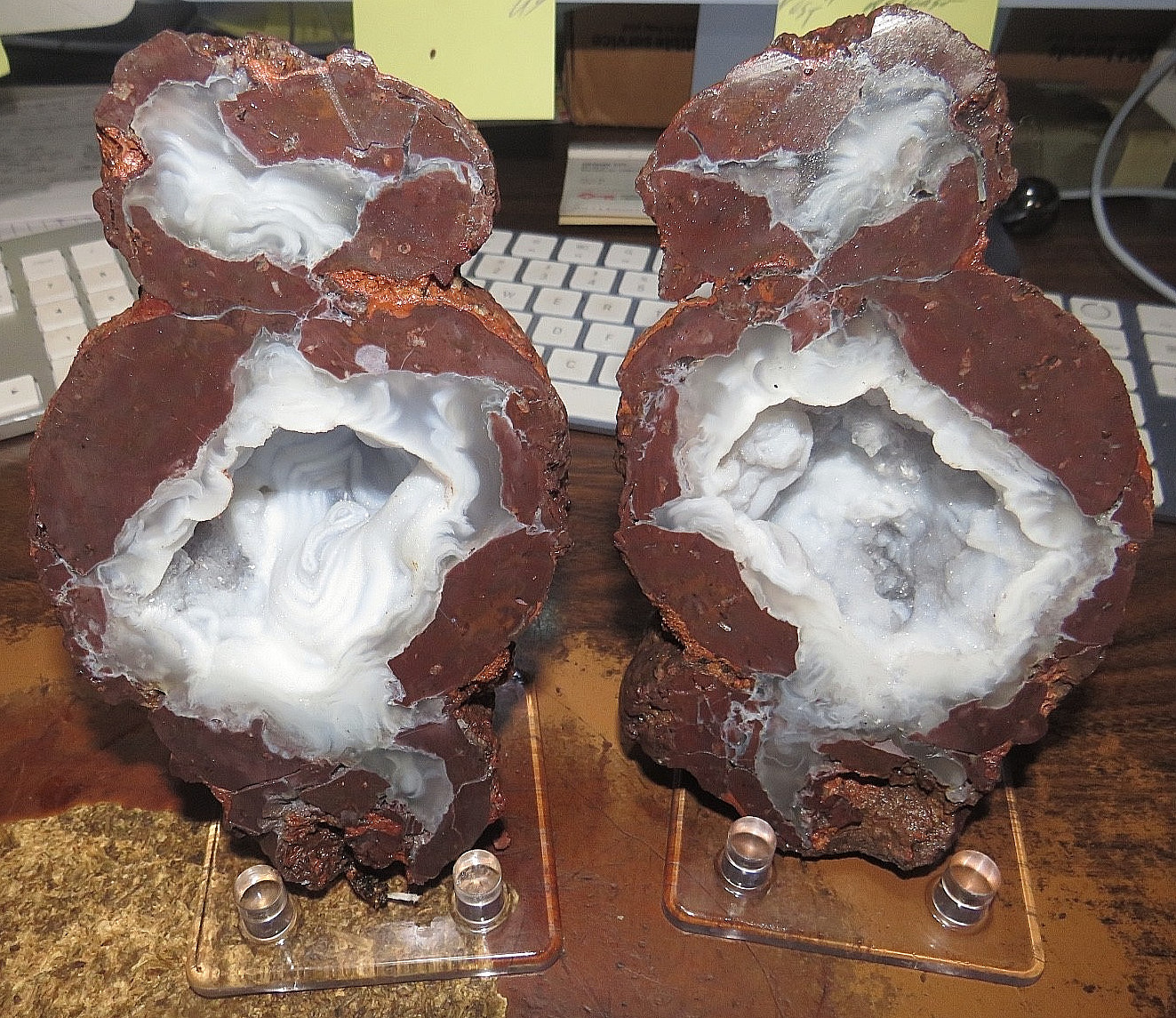 HUGE CRYSTAL CANYON 6.5 INCH HOLLOW GEODE SPARKLY SNOW WHITE DRUZE CRYSTALS