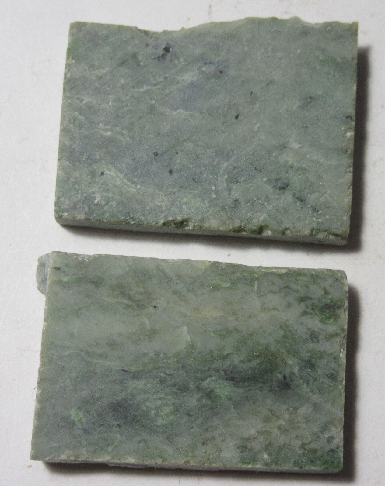 Medecino Green Nephrite Jade 1 5/16″ Slice Collectible MGNJ-60