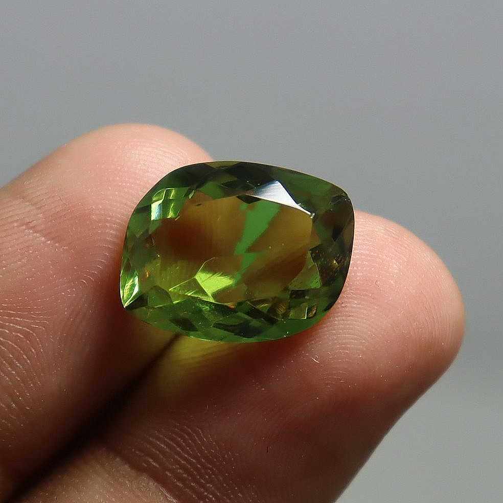9-10 Ct Fancy Shape Natural Certified Color Change Alexandrite Loose Gemstone