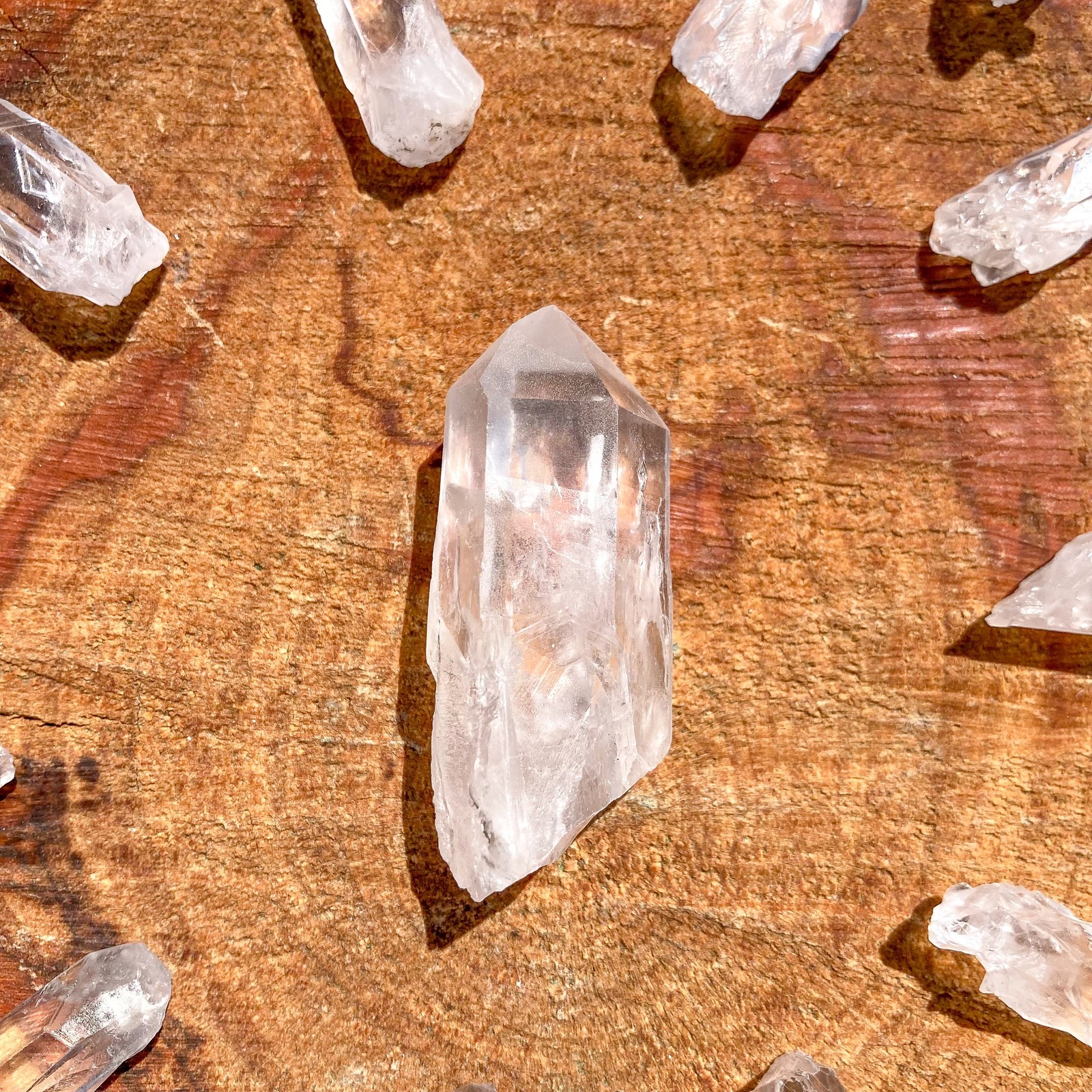 Raw Lemurian Quartz Crystal Point / Protection / Cleansing / Chakra Balance