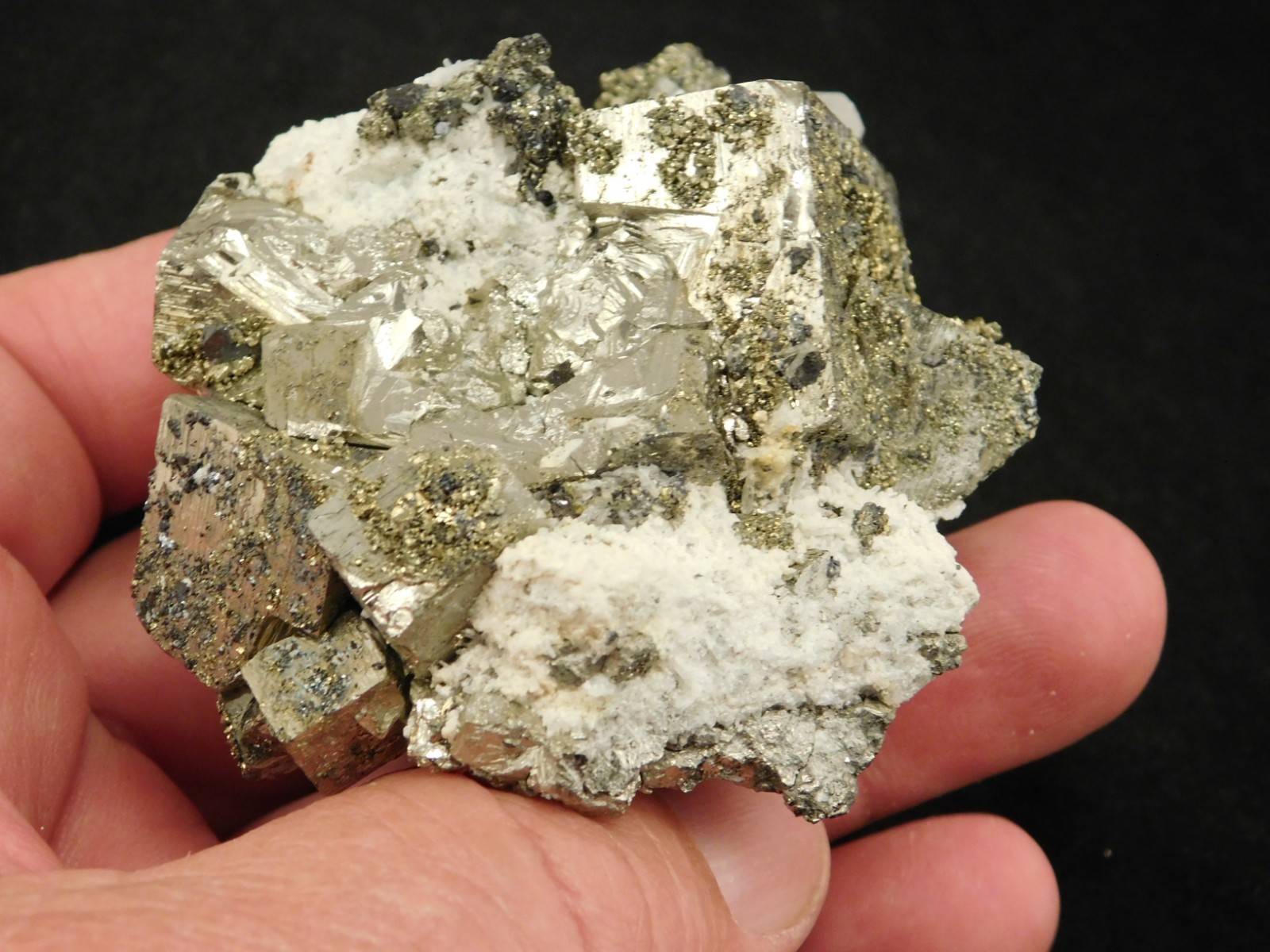 FLUORESCENT Calcite Crystal with PYRITE Crystal CUBES! From Peru 295gr