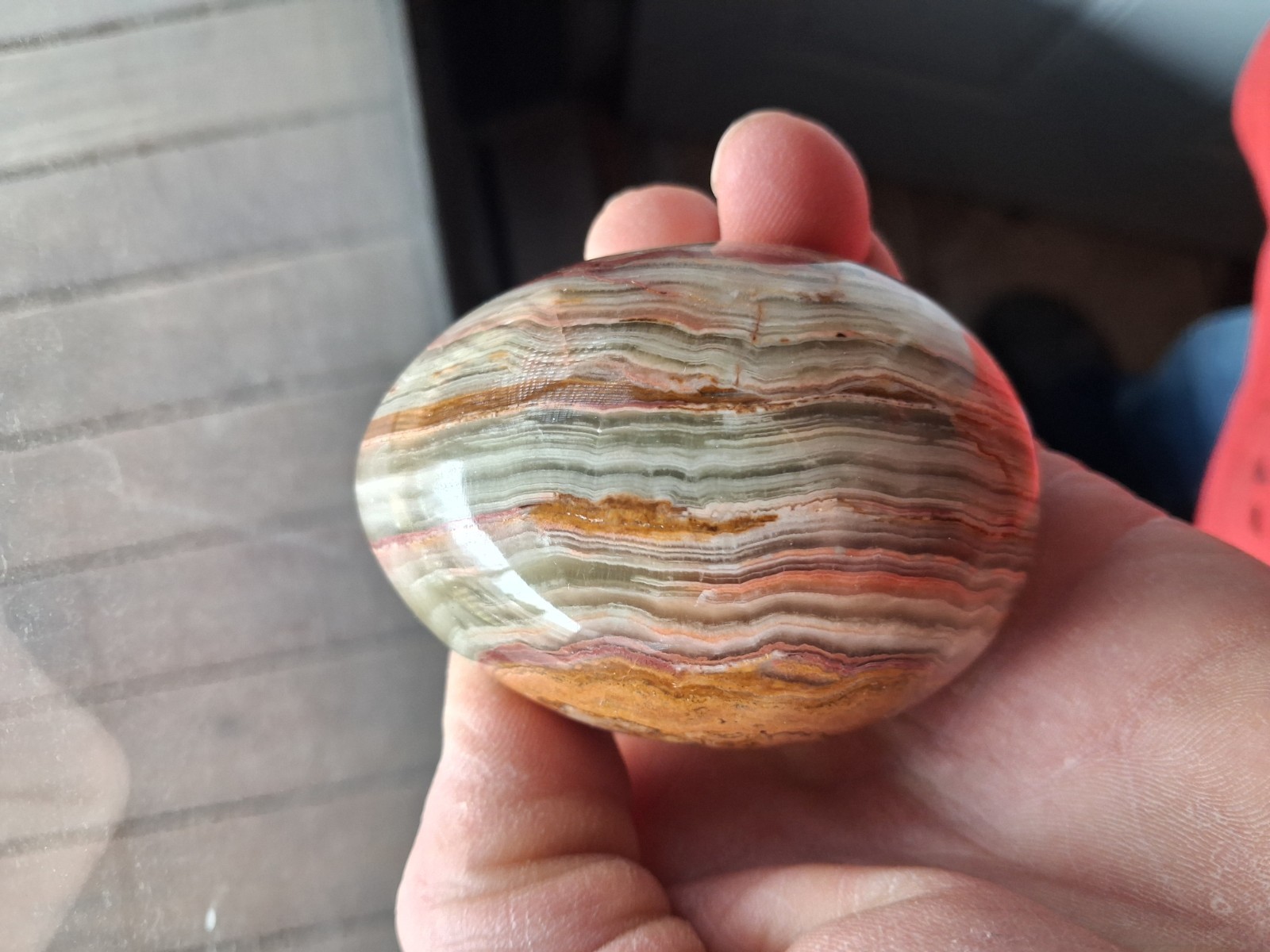 Banded Onyx Polished Egg Displayed on Hexagon Onx Base W/Wood Stand Beautiful!