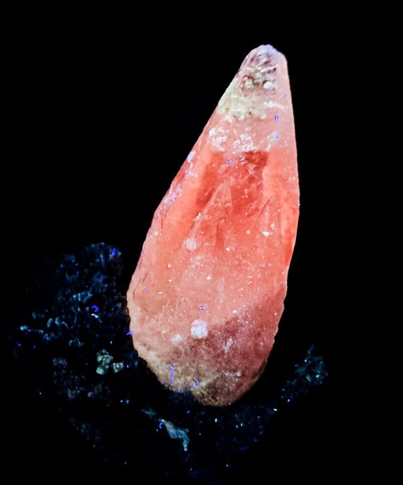 ➤ 1-1/4″ Tall SCALENEDRAL CALCITE Pleasant Ridge Rensselaer Indiana VIDEO➤696