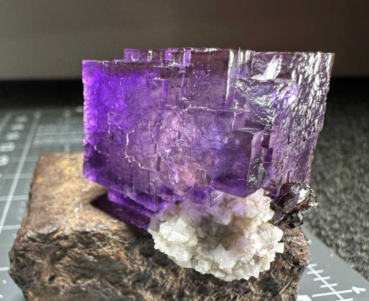 ➤1-5/8″ PURPLE FLUORITE CRYSTAL- SPHALERITE & DOLOMITE Elmwood Mine TN VIDEO➤411