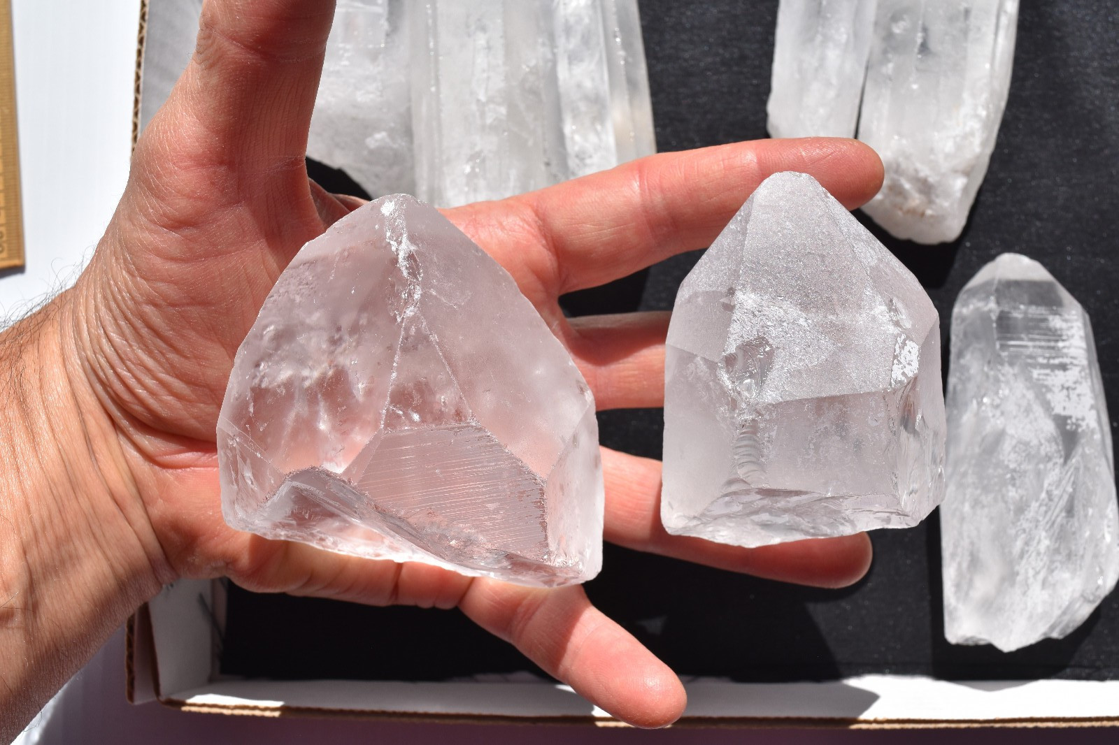 WHOLESALE Quartz Crystals from Madagascar 12 pcs 2.5 kg # 5666