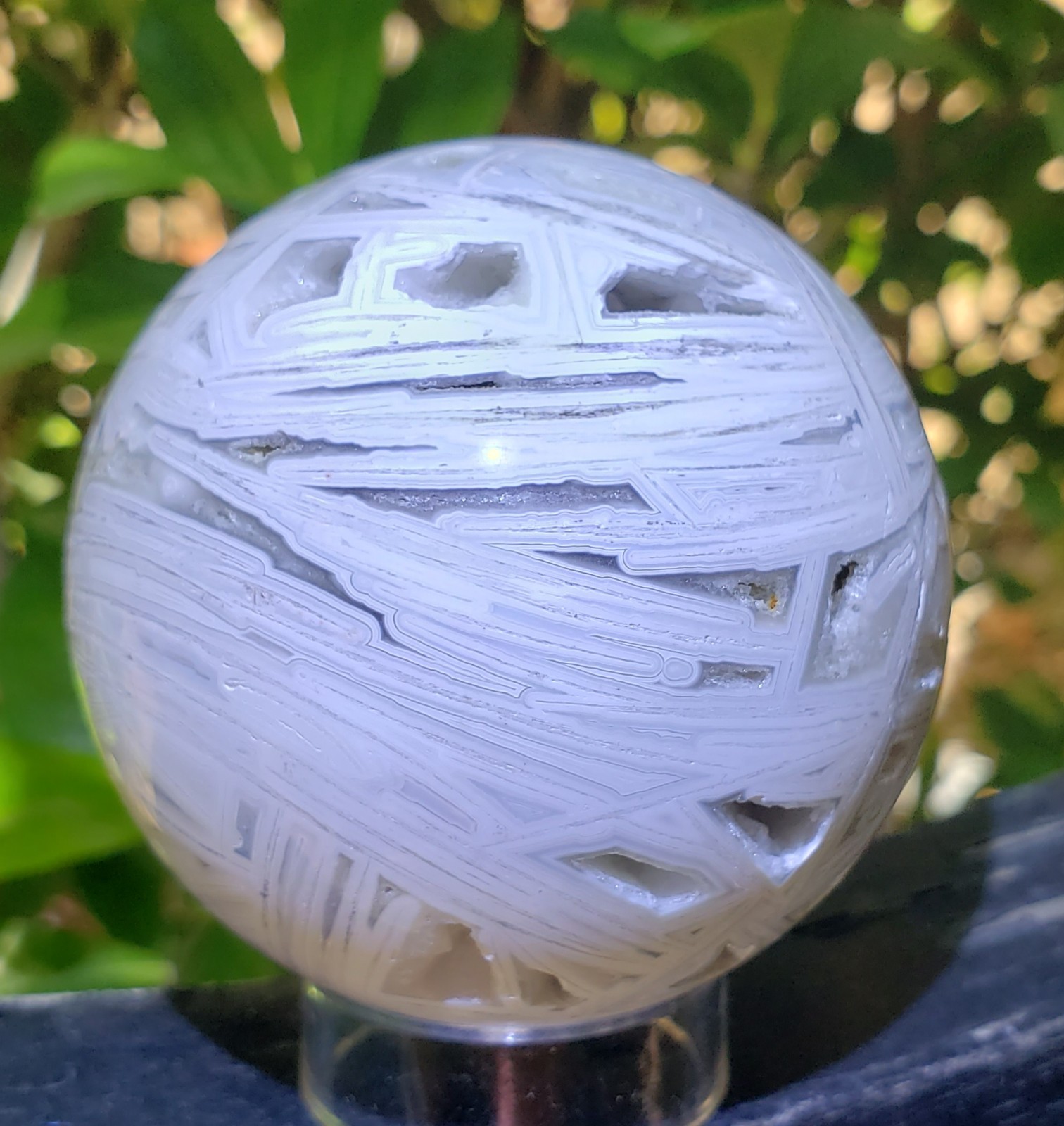 2.4″ White Lace Mexican Agate Sphere Open Druzy Sphere UV Phosphorescent