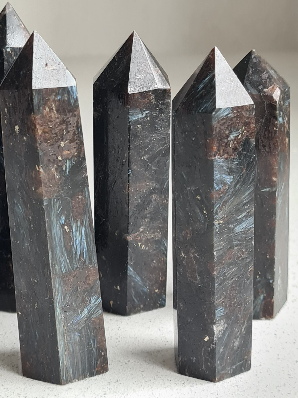 Wholesale Lot 1 Lb Natural Arfvedsonite Quartz Obelisk Tower Crystal Wand Energy