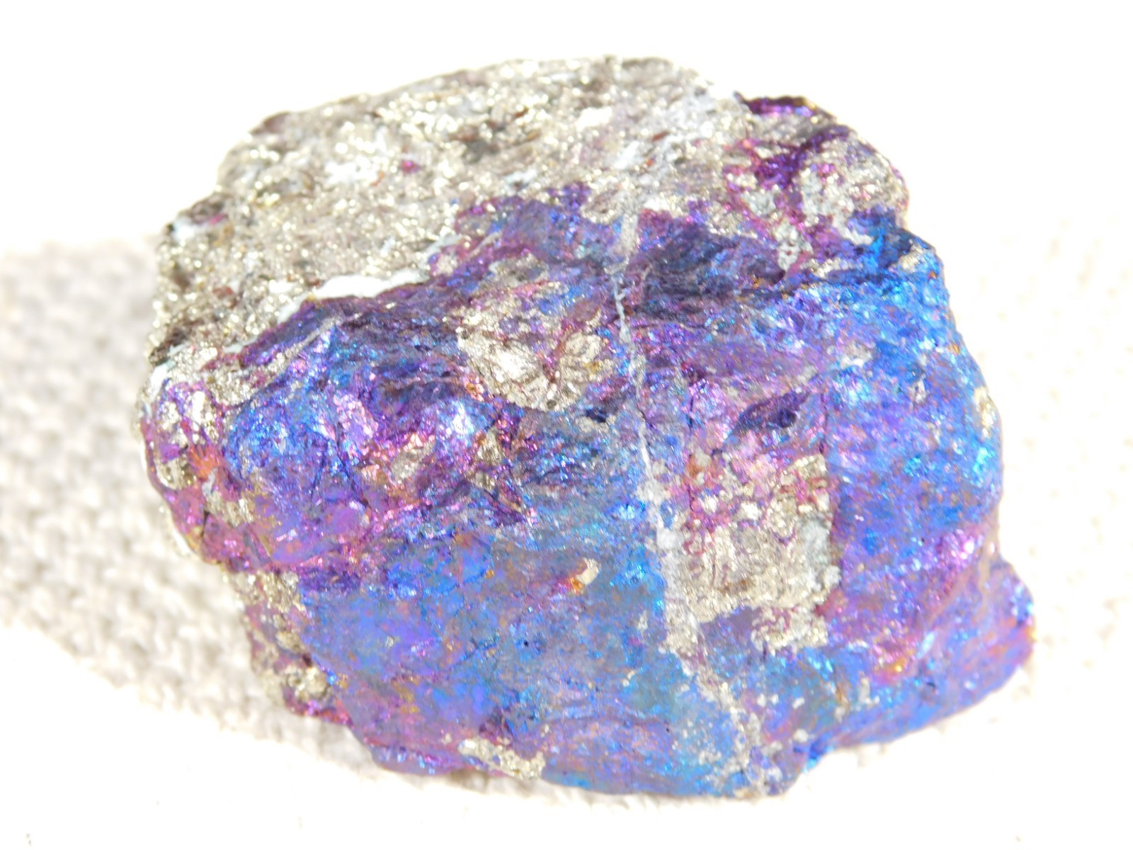 Bright IRIDESCENT Peacock Copper Chalcopyrite or Peacock Ore Mexico 165gr